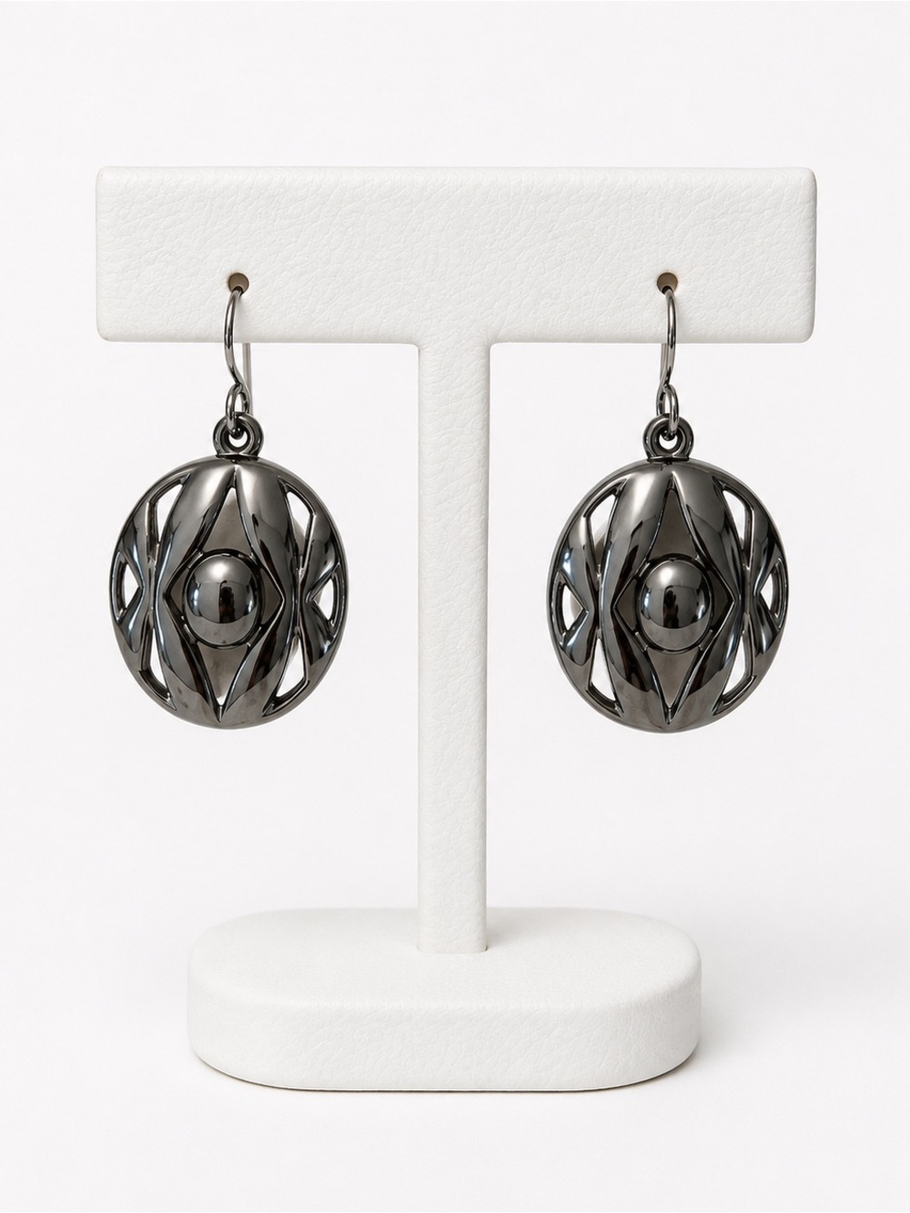 Liz Claiborne gun metal dangle earrings NWT